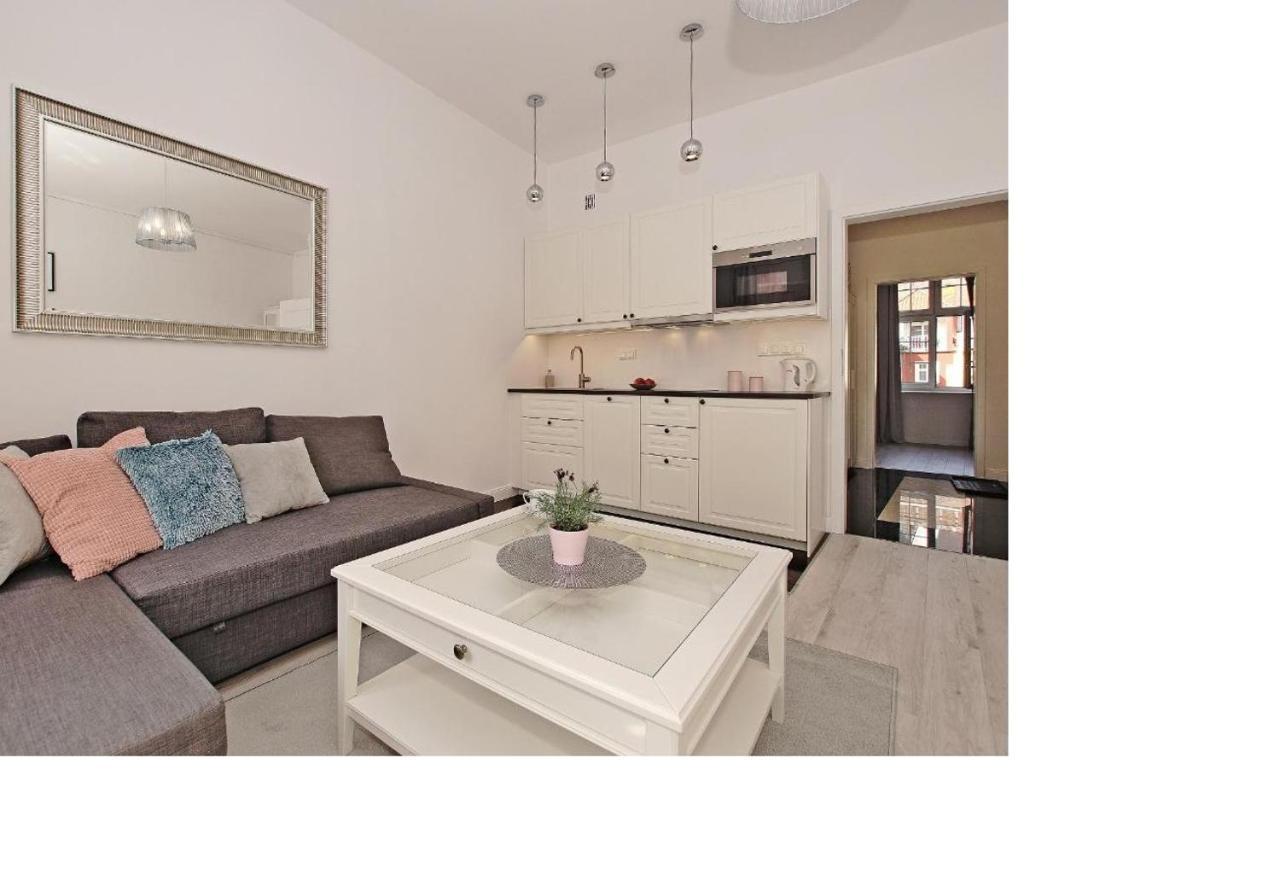 Apartament Kameralny Dluga 50 Гданьск Экстерьер фото