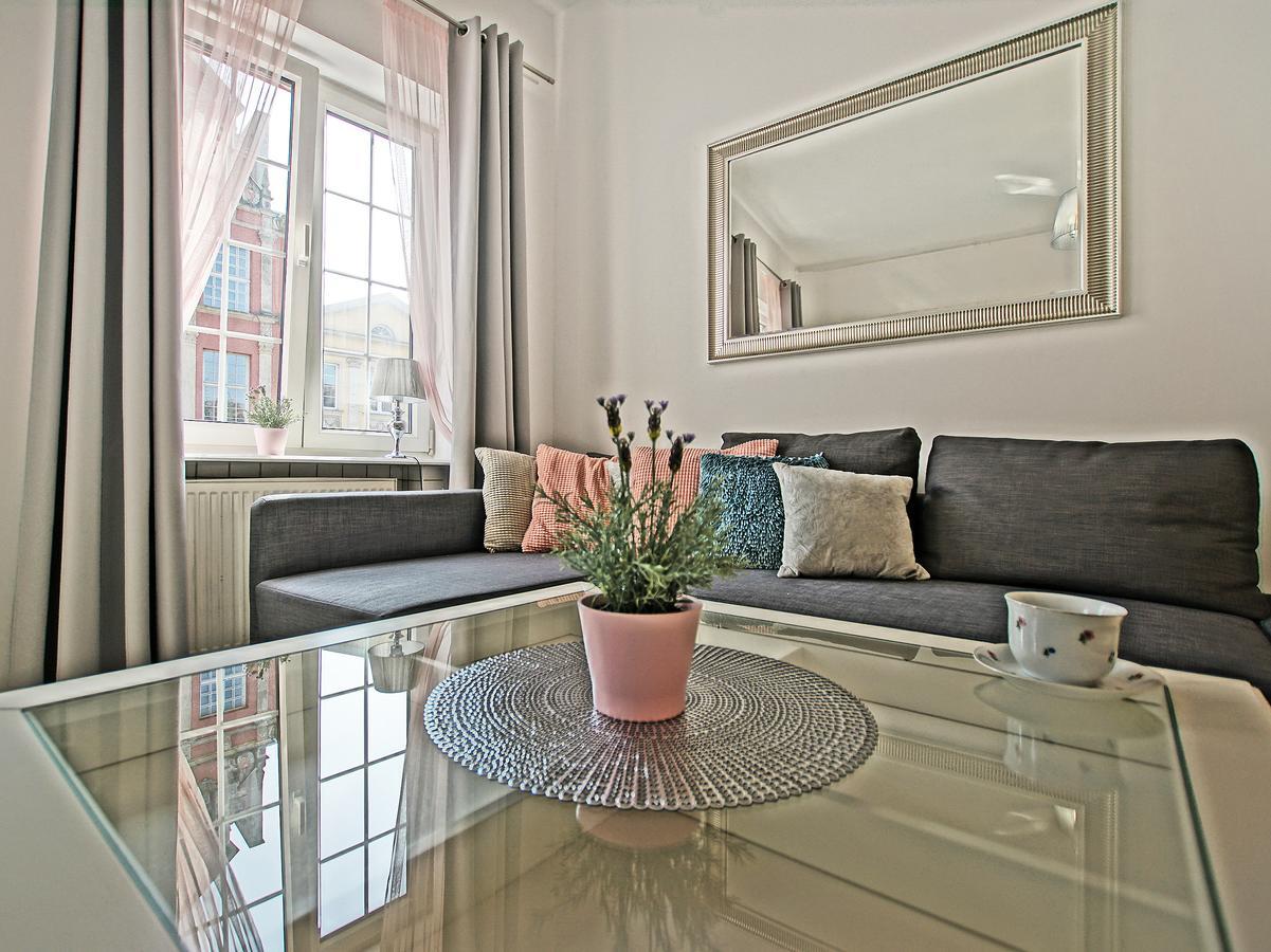 Apartament Kameralny Dluga 50 Гданьск Экстерьер фото